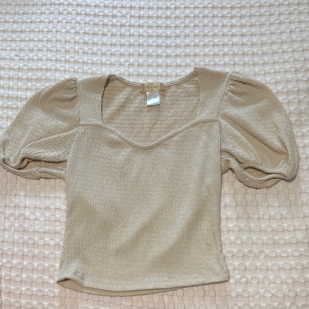 Altar'd State Beige Puff Sleeve Top